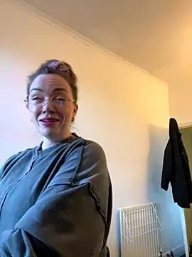 FemDom RubyKnightXXO online show from 10-27-25, 04:55