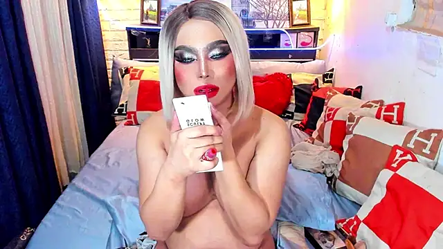 TsGoddessNhicolle online show from 11-08-25, 10:26