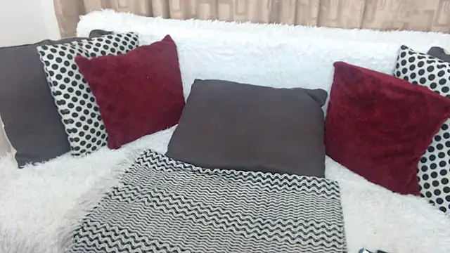 Snapshot of MsMelyssaxx chatting on 01-12-25, 03:36 MsMelyssaxx online show from 01-12-25, 03:36