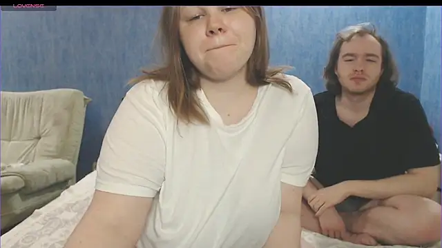 Snapshot of Touch_me_more_please chatting on 12-30-24, 06:27 Touch me more please online show from 12-30-24, 06:27