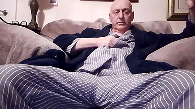 keeenn11 online show from 03-24-26, 10:26