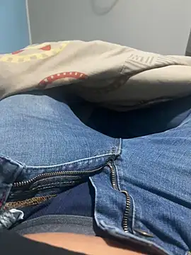 Snapshot of Darkdickhard chatting on 01-23-25, 04:09 Darkdickhard online show from 01-23-25, 04:09