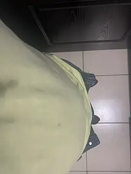 Snapshot of Darkdickhard chatting on 01-24-25, 02:49 Darkdickhard online show from 01-24-25, 02:49