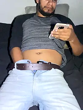 Snapshot of Darkdickhard chatting on 09-15-25, 05:18 Darkdickhard online show from 09-15-25, 05:18