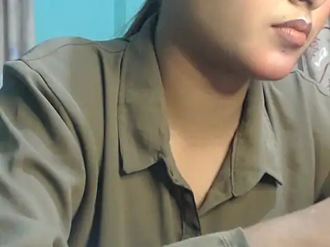 NancyRuvi online show from 10-07-25, 03:42