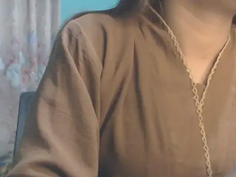 Snapshot of NancyRuvi chatting on 02-04-26, 04:35 NancyRuvi online show from 02-04-26, 04:35