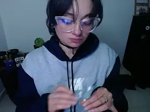 Alexa-Sweet69 online show from 01-10-25, 02:57