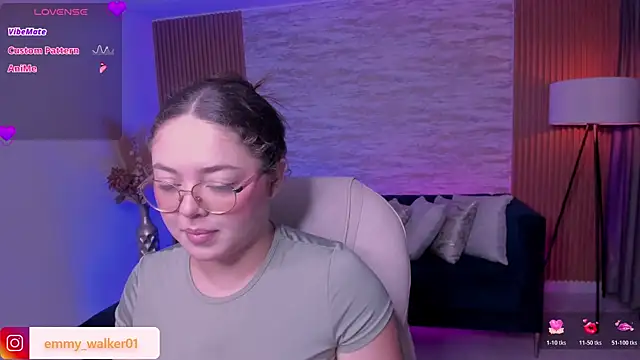 emmy walker online show from 12-19-25, 11:17