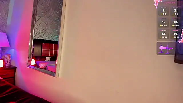 vennus1  online show from 10-31-25, 06:03