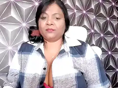 IndianDelia online show from 10-21-25, 08:26