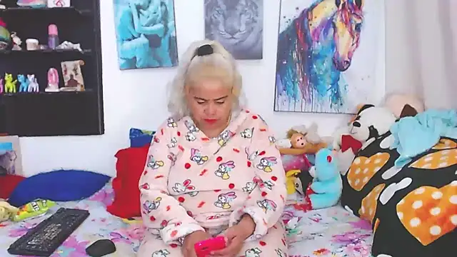 estrellita fugaz16x online show from 03-15-25, 02:56