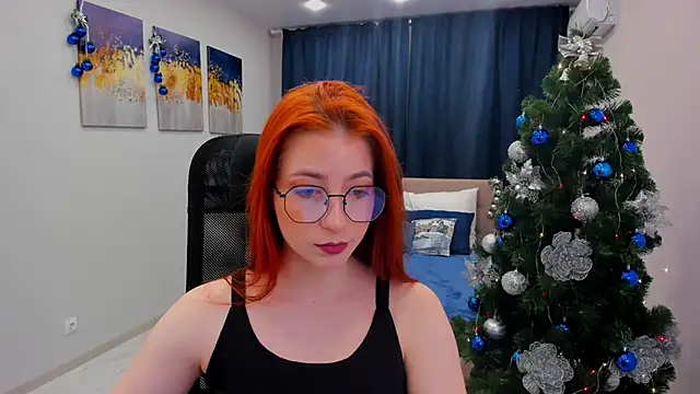 Snapshot of _FireInMySoul_ chatting on 12-18-24, 01:37 FireInMySoul online show from 12-18-24, 01:37