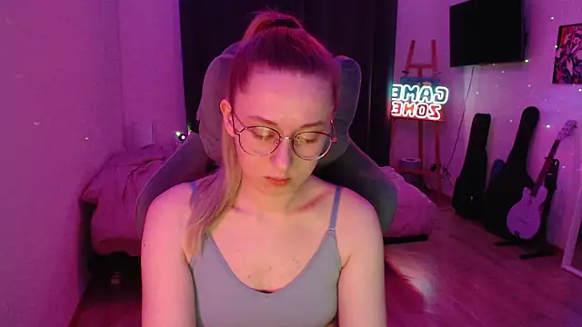 AnabelFrel online show from 02-13-25, 12:57