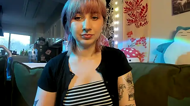 Snapshot of LedaBun chatting on 02-27-26, 11:16 LedaBun online show from 02-27-26, 11:16