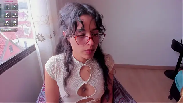 aluna 0310 online show from 10-11-25, 05:55