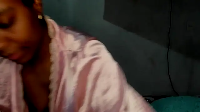 thaimy  online show from 09-19-25, 11:27