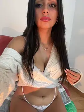 Snapshot of sweetAli_ chatting on 02-28-25, 10:09 sweetAli  online show from 02-28-25, 10:09