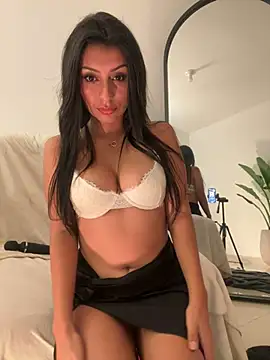 Snapshot of sweetAli_ chatting on 03-14-25, 09:14 sweetAli  online show from 03-14-25, 09:14