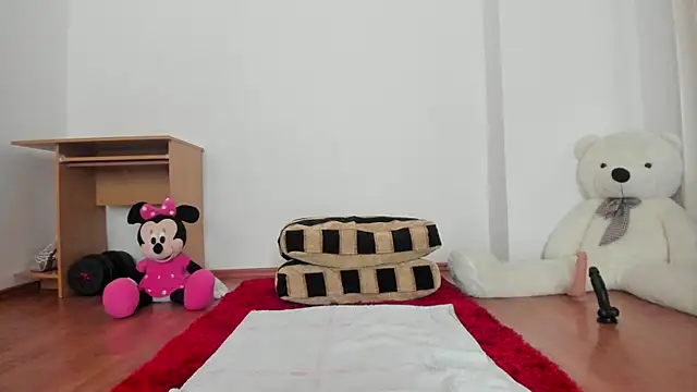 AnneQueen online show from 01-28-25, 08:57