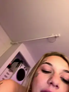 Snapshot of chloetease chatting on 12-02-24, 12:30 chloetease online show from 12-02-24, 12:30