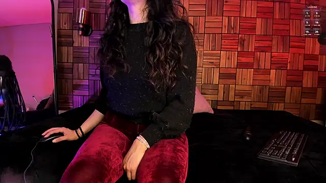 veronicafalcon online show from 12-23-24, 05:54