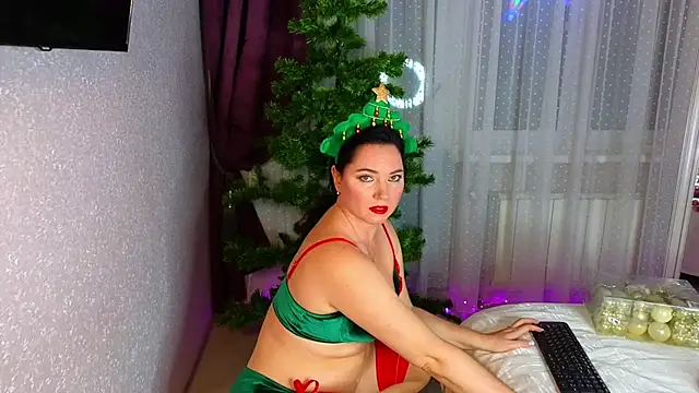 Snapshot of HotMilfMargo chatting on 12-08-24, 03:56 HotMilfMargo online show from 12-08-24, 03:56