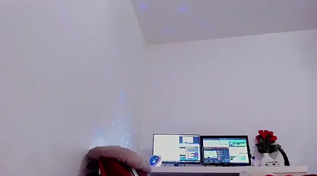 aryahunt1 online show from 12-07-24, 04:58