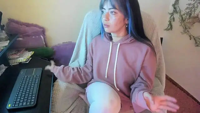 Sammysammy  online show from 11-22-25, 08:35