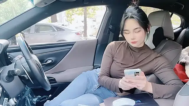 Snapshot of orla2021 chatting on 12-24-24, 04:33 orla2021 online show from 12-24-24, 04:33