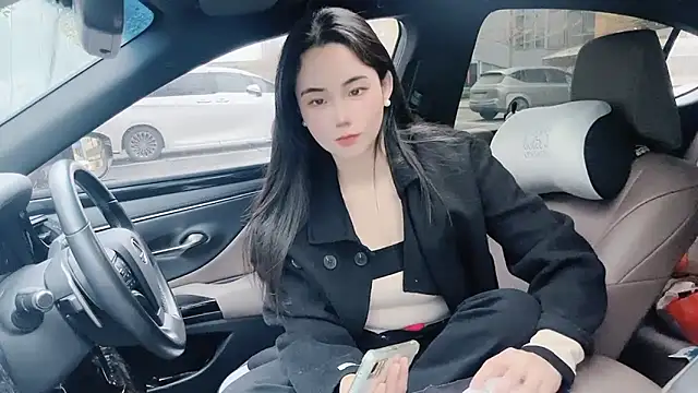 Snapshot of orla2021 chatting on 03-05-25, 06:12 orla2021 online show from 03-05-25, 06:12