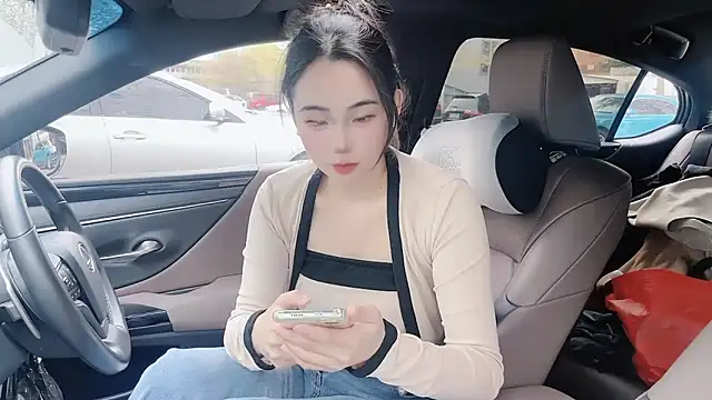 Snapshot of orla2021 chatting on 03-18-25, 01:21 orla2021 online show from 03-18-25, 01:21