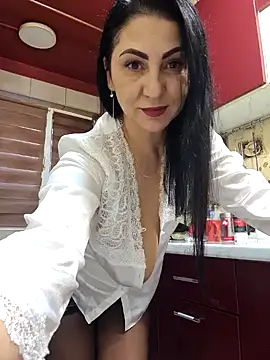 charrlote love online show from 01-31-25, 02:17