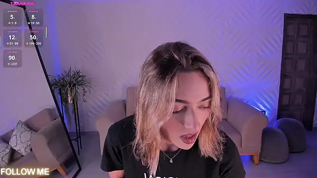 MelissaMoore  online show from 11-11-25, 02:44