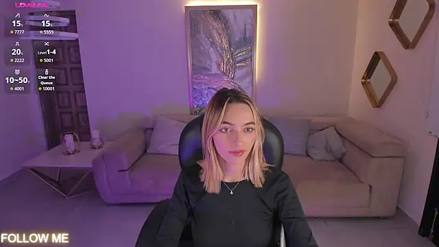 Snapshot of MelissaMoore_ chatting on 01-11-26, 02:38 MelissaMoore online show from 01-11-26, 02:38