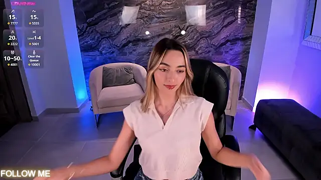 Snapshot of MelissaMoore_ chatting on 02-12-26, 02:28 MelissaMoore online show from 02-12-26, 02:28