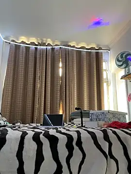 Patriciamoura69 online show from 09-10-25, 06:52