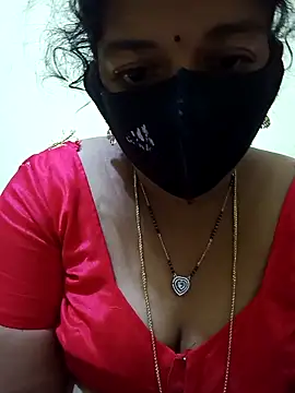 Snapshot of teddy-143 chatting on 10-27-25, 07:40 teddy-143 online show from 10-27-25, 07:40