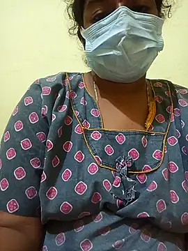 Snapshot of teddy-143 chatting on 11-11-25, 05:02 teddy-143 online show from 11-11-25, 05:02