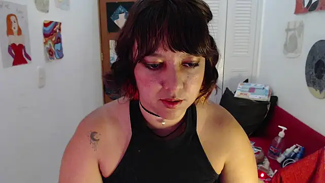 Snapshot of soynanabela28 chatting on 10-08-25, 11:02 soynanabela28 online show from 10-08-25, 11:02