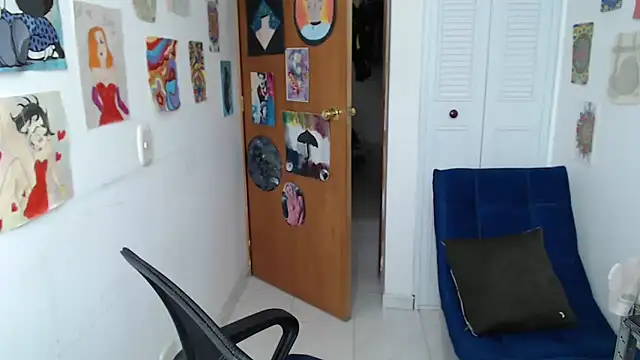 soynanabela28 online show from 04-10-26, 05:06