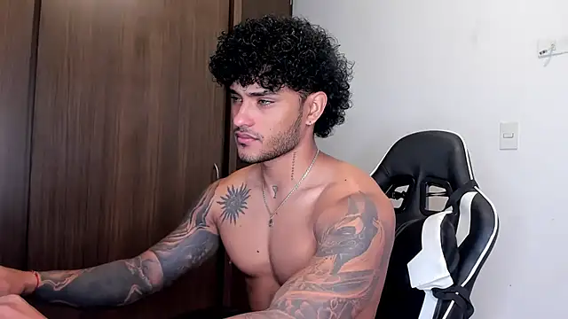 Alessandro Vanni online show from 01-18-25, 03:27