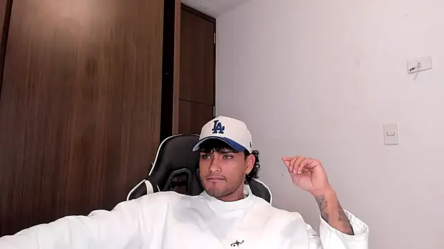 Alessandro Vanni online show from 01-24-25, 12:20