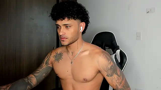 Alessandro Vanni online show from 01-30-25, 07:48