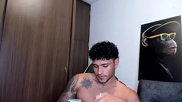 Alessandro Vanni online show from 03-10-25, 03:23