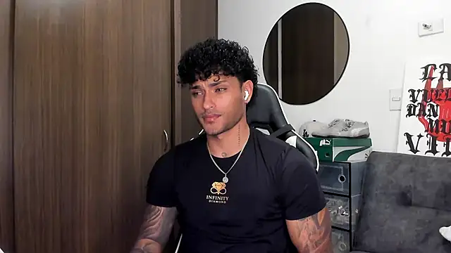 Alessandro Vanni online show from 09-23-25, 02:25