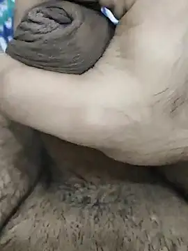 Snapshot of rockkyy9 chatting on 09-28-25, 12:21 rockkyy9 online show from 09-28-25, 12:21