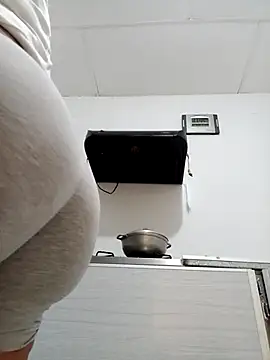 maymercy online show from 02-26-25, 04:56