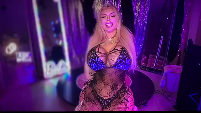 bimbotwerkqueen online show from 01-18-25, 05:10