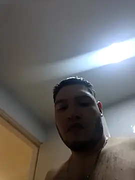 Snapshot of baby18k chatting on 10-16-25, 06:20 baby18k online show from 10-16-25, 06:20