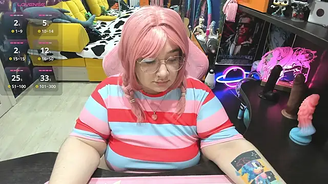 Softie Sofy online show from 11-11-25, 12:32